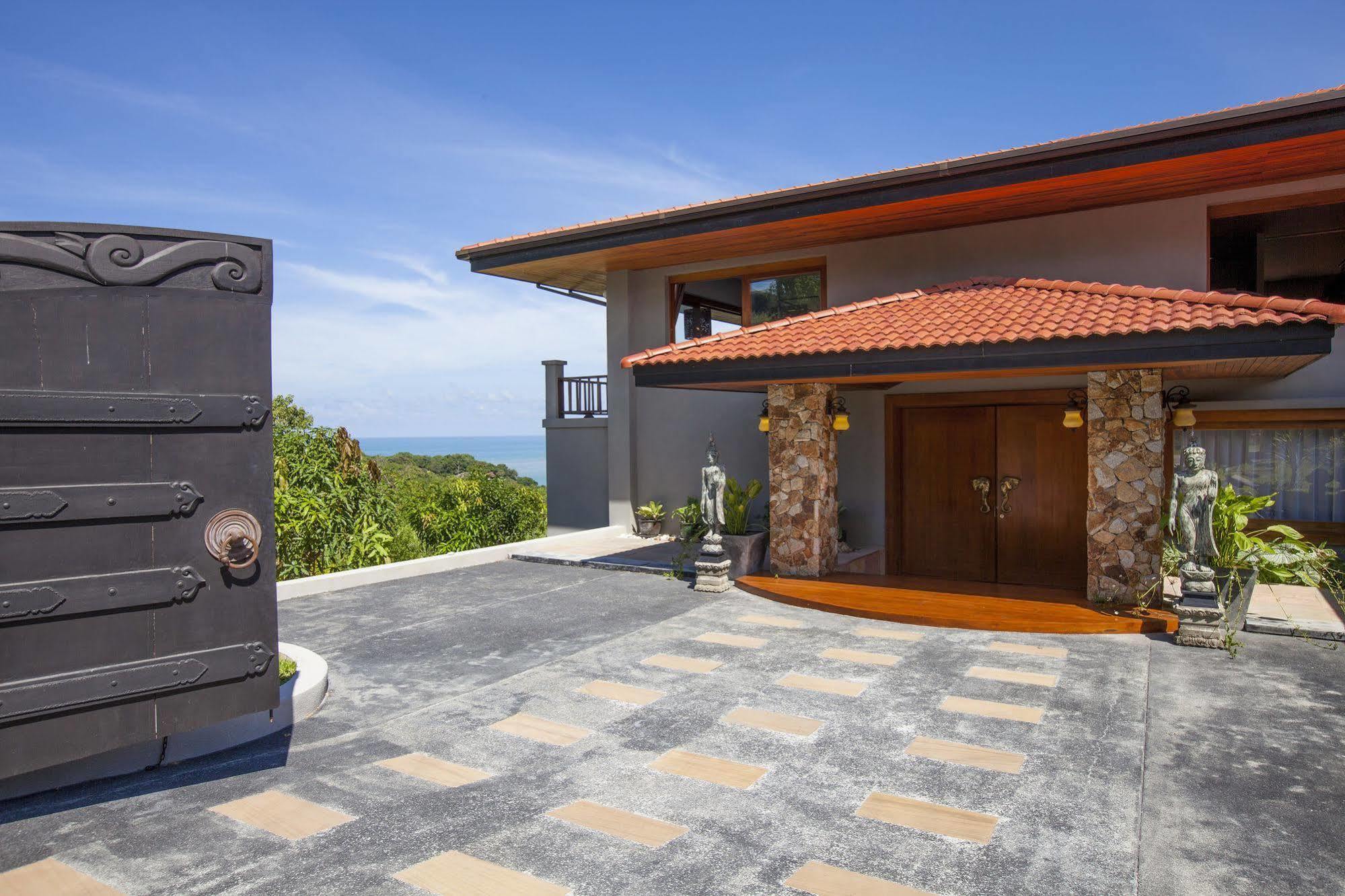 Baan Phuttarak - Seaview Private Villa Choeng Mon Kültér fotó